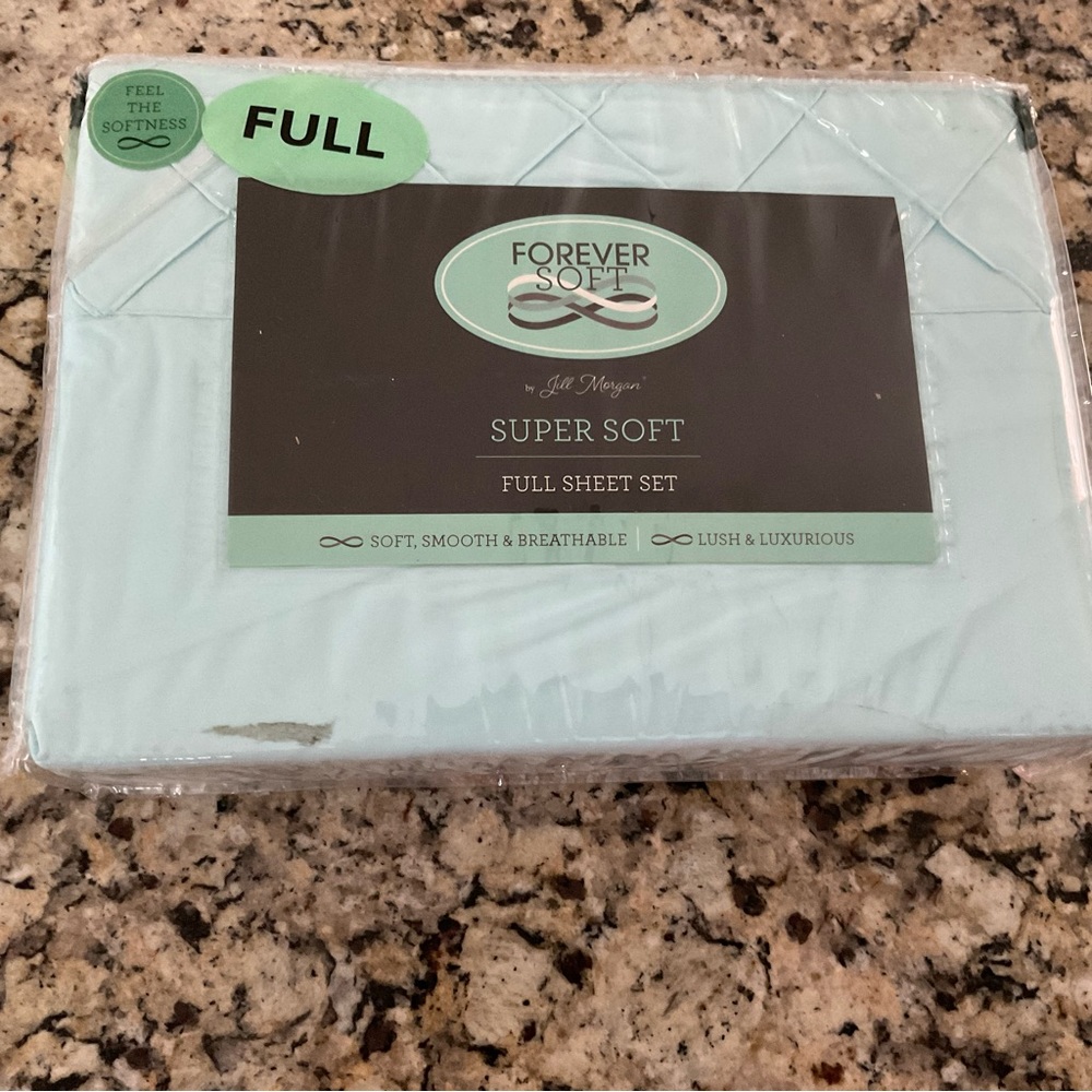 Forever Soft Diamond Hem Full Sheet Set by Jill Morgan in Aqua